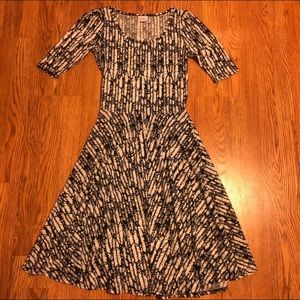Black and White Lularoe Nicole Dress